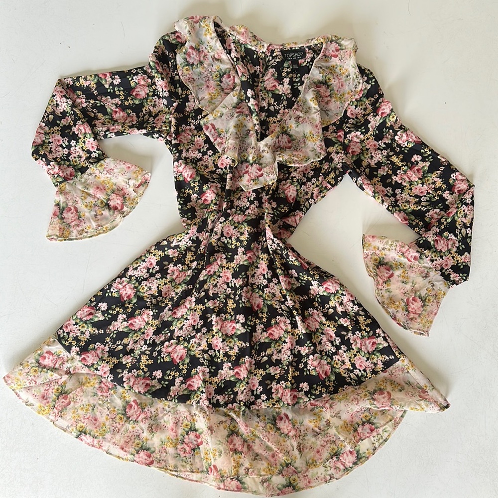 Adorable MaryJane flower chiffon mini dress 🤩🤩🤩🩷🩷